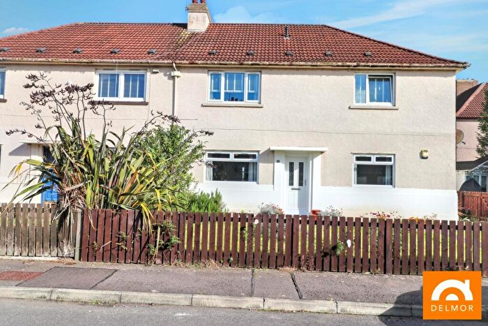 2 Bedroom Flat For Sale In Adamson Terrace, Leven, KY8