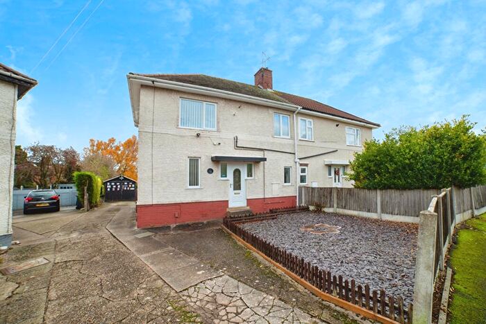 3 Bedroom Semi Detached House For Sale In Bonser Gardens, Sutton-in-Ashfield, Nottinghamshire, NG17