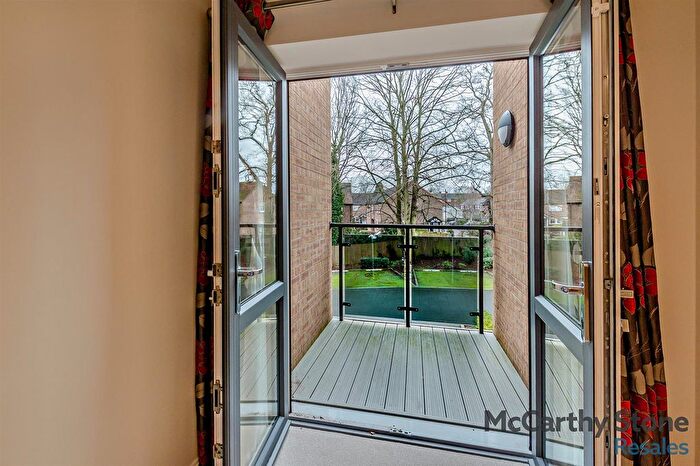 1 Bedroom Flat For Sale In Springs Court, Cottingham, HU16