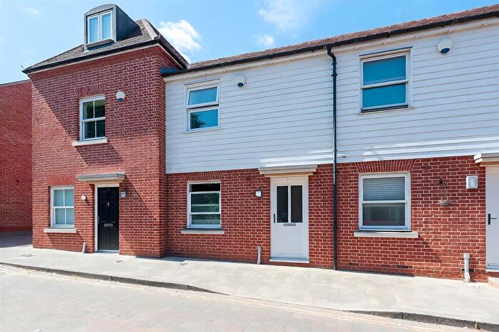 2 Bedroom Terraced House For Sale In Barton Mill Road, Canterbury, CT1
