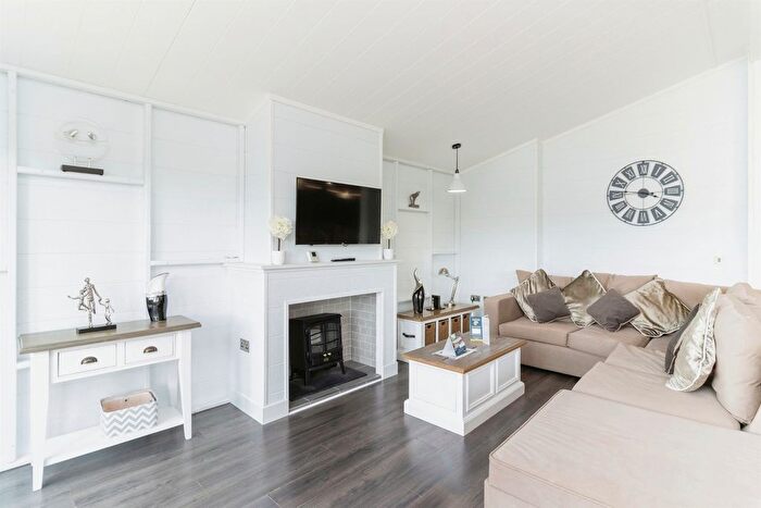2 Bedroom Lodge For Sale In Finlake Resort Amp; Spa, Chudleigh, Newton Abbot, TQ13