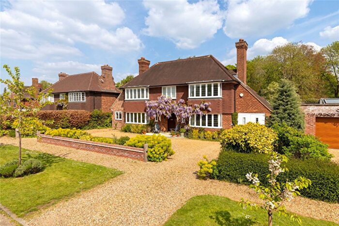4 Bedroom Detached House To Rent In Barrow Road, Cambridge, Cambridgeshire, CB2