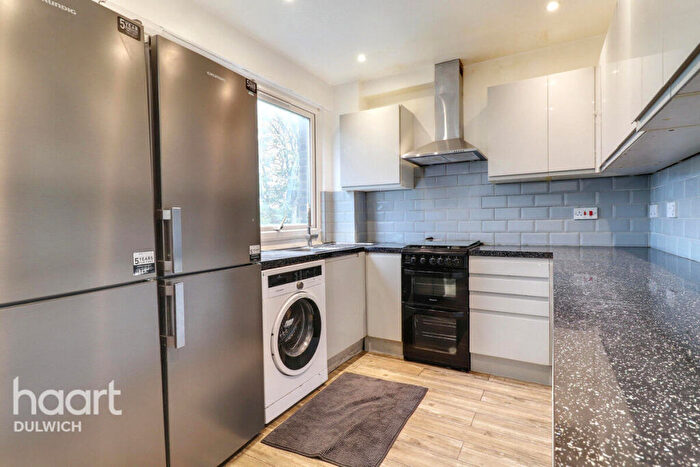 5 Bedroom Terraced House To Rent In Champion Hill, London, SE5