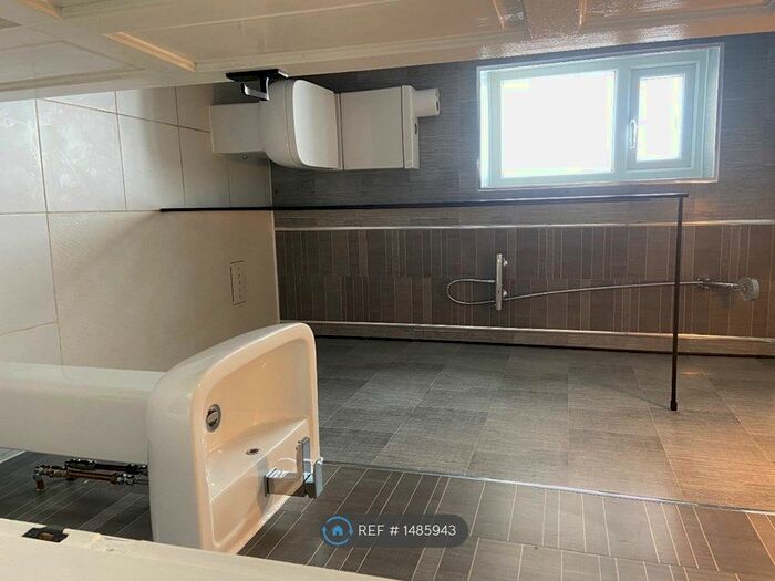 2 Bedroom End Of Terrace House To Rent In Derby Road, Ripley, DE5