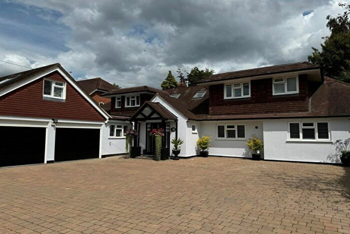 Studio To Rent In Wargrave Road, RG10