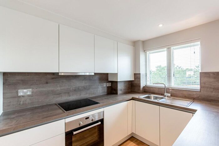 1 Bedroom Flat To Rent In Cobbett Close, EN3