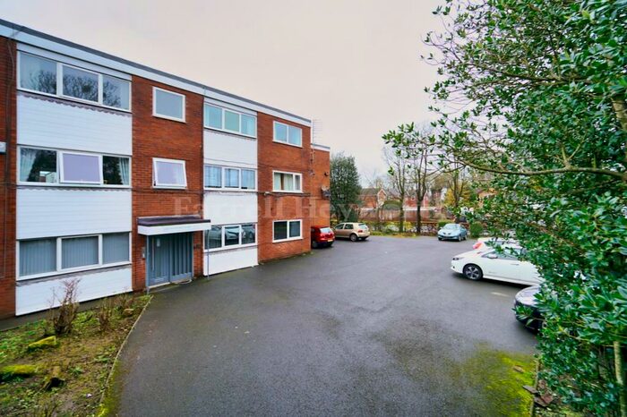 2 Bedroom Flat To Rent In St Annes Road East, Lytham St. Annes, FY8