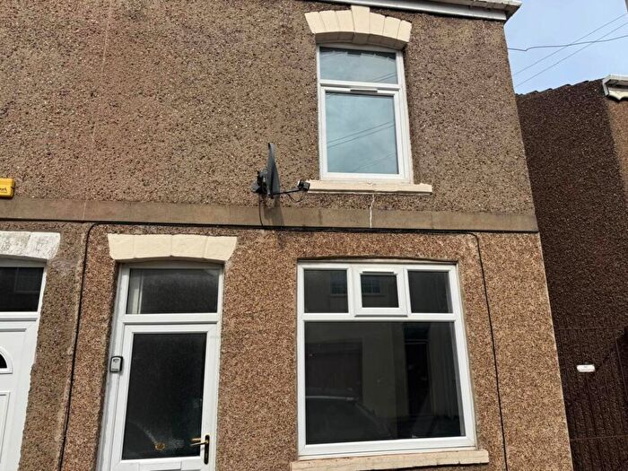 2 Bedroom End Of Terrace House To Rent In Dover Street, Grimsby, DN31