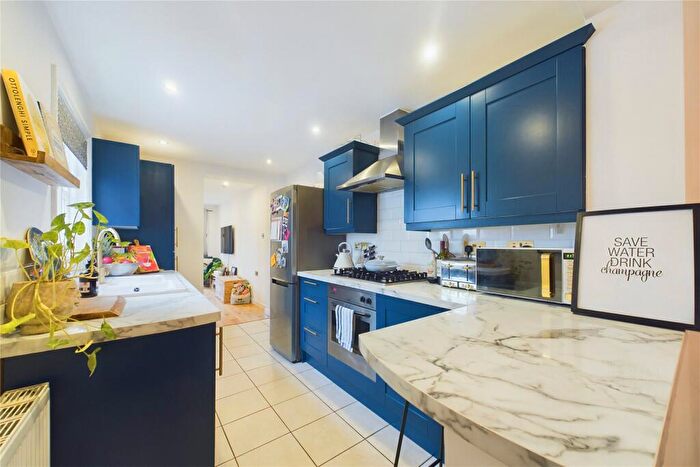 2 Bedroom Semi-Detached House For Sale In Norfolk Park Cottages, Maidenhead, Berkshire, SL6