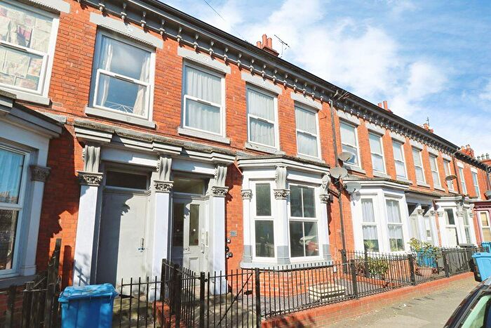1 Bedroom Flat To Rent In Morpeth Street, Hull, HU3