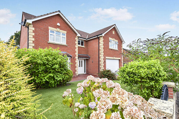 4 Bedroom Detached House For Sale In Redbrook Avenue, Chesterfield, S41