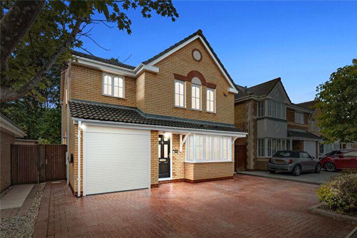 4 Bedroom Detached House For Sale In Coburg Lane, Langdon Hills, Basildon, Essex, SS16