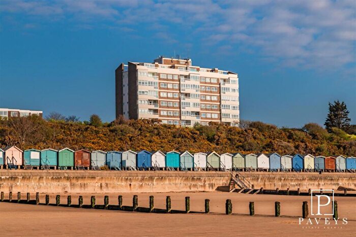 2 Bedroom Flat For Sale In The Esplanade, Frinton-On-Sea, CO13