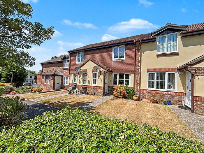 2 Bedroom Terraced House For Sale In Christchurch, BH23