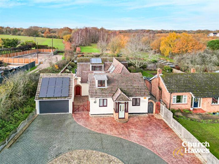 4 Bedroom Detached House For Sale In Maldon Road, Tiptree, CO5