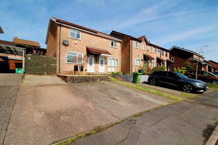 2 Bedroom End Of Terrace House For Sale In Clos Creyr, Llantwit Fardre, Pontypridd, CF38