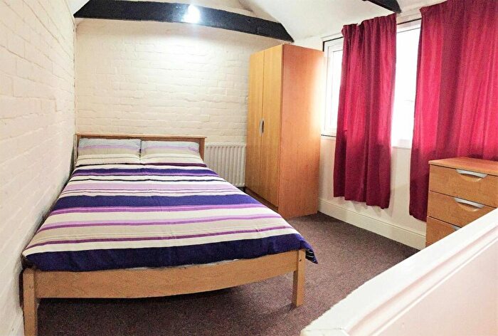 1 Bedroom House To Rent In A Portland Street, Lincoln, Lincolnshire, LN5