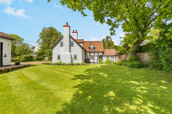 3 Bedroom Cottage For Sale In Grafton Flyford, Worcester, Worcestershire, WR7