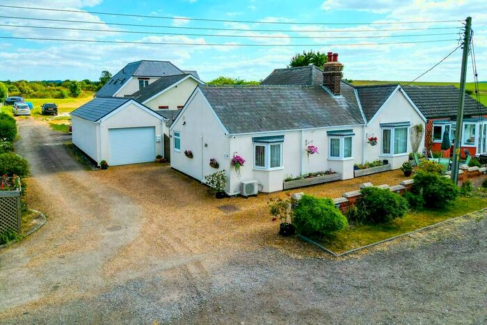 3 Bedroom Semi-Detached House For Sale In Ashwell Street, Litlington, SG8