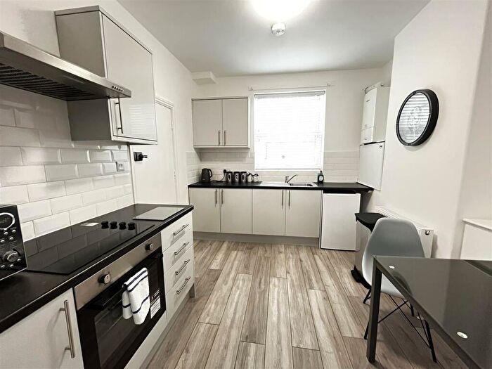 1 Bedroom House To Rent In Southside Street, Plymouth, PL1