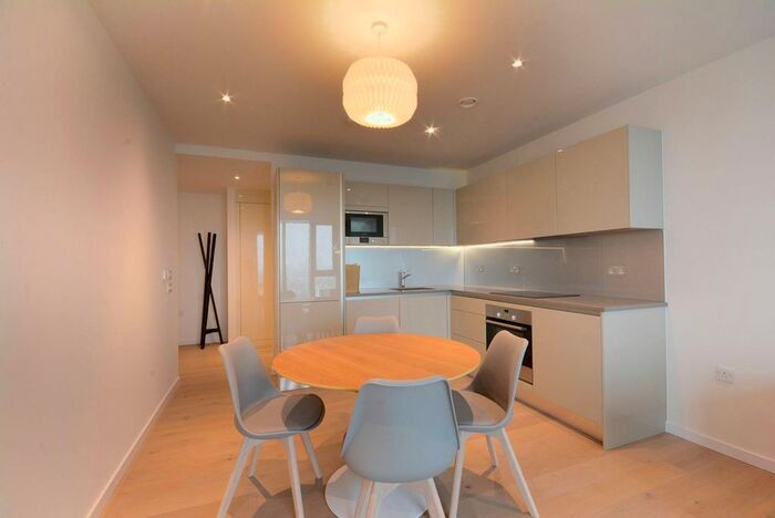 1 Bedroom Flat To Rent In St Gabriel Walk, Elephant And Castle, SE1