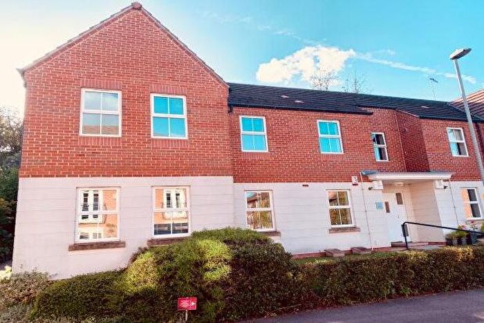 3 Bedroom Flat To Rent In West Bridgford, Nottingham, NG2