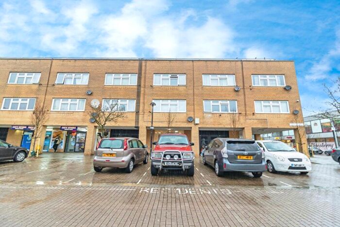 1 Bedroom Flat For Sale In Silbury Boulevard, Milton Keynes, Buckinghamshire, MK9