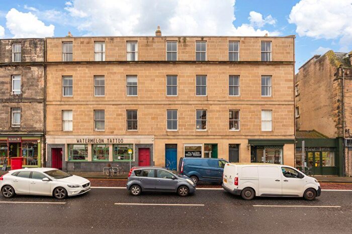 4 Bedroom Flat For Sale In East Norton Place, Edinburgh, EH7