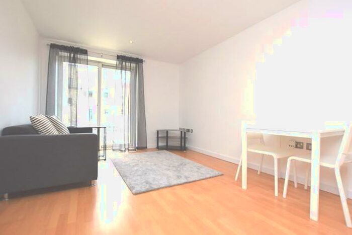 2 Bedroom Apartment To Rent In Draymans Court, Ecclesall Road, S11