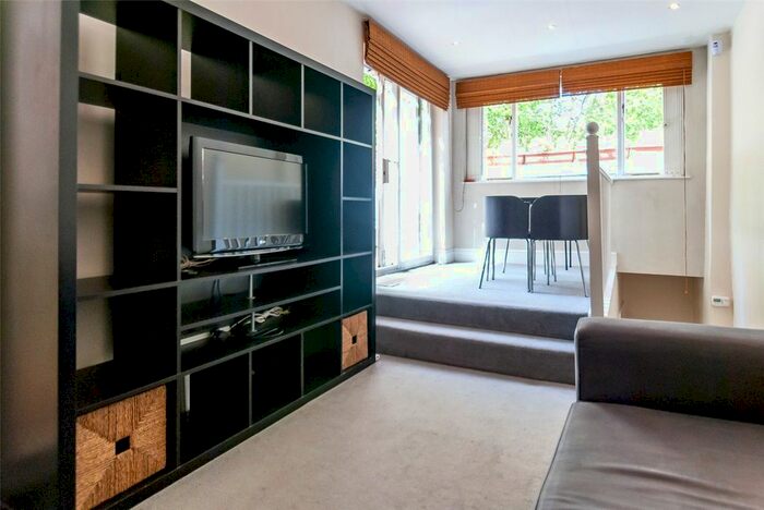 1 Bedroom Flat To Rent In Queens Crescent, London, NW5