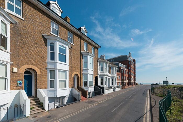 3 Bedroom Maisonette To Rent In Deal Castle Road, Deal, CT14