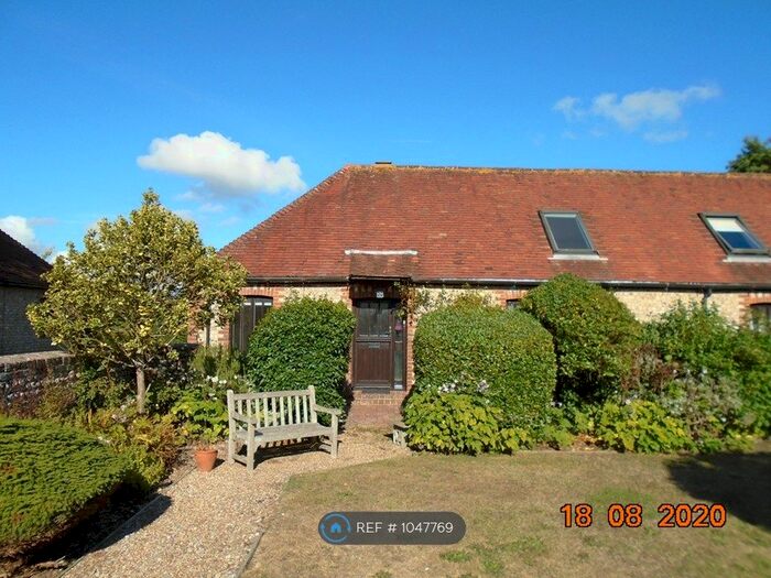 2 Bedroom End Of Terrace House To Rent In Saxon Meadow, Tangmere, Chichester PO20