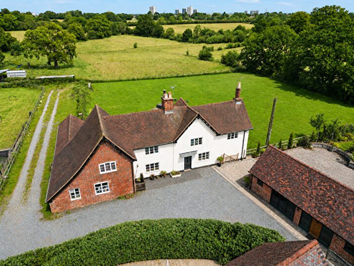 5 Bedroom Detached House For Sale In Dark Lane, Hollywood, B47