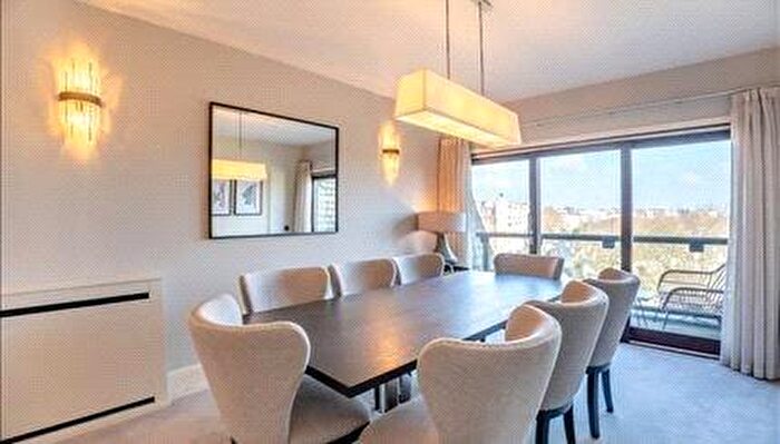 4 Bedroom Property To Rent In Strathmore Court, Park Road, St Johns Wood, NW8