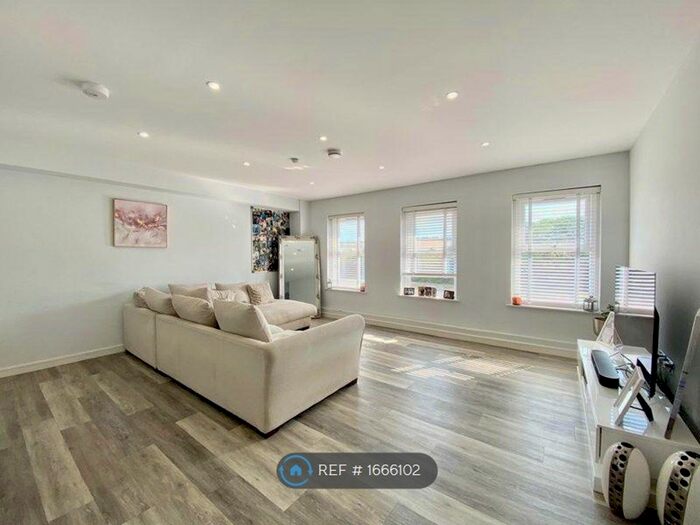 2 Bedroom Flat To Rent In Wilmington Place, Dartford, DA1