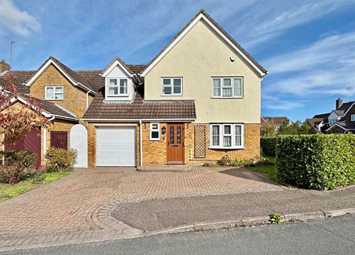 4 Bedroom Detached House For Sale In Little Nell, Chelmsford, CM1