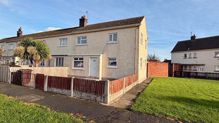 2 Bedroom Semi Detached House For Sale In Ffordd Gwynedd, Llandudno, LL30