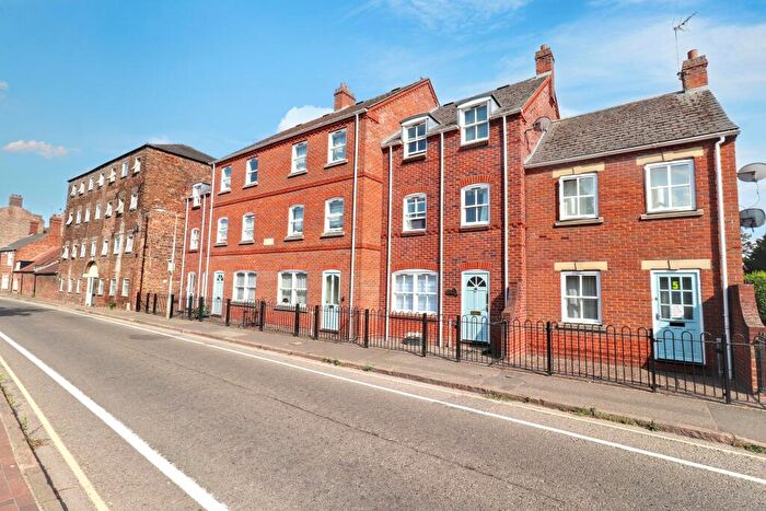 2 Bedroom Flat For Sale In Abbey House, Spalding, PE11