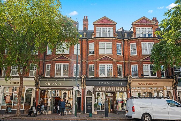 2 Bedroom Flat To Rent In High Street, Teddington, TW11