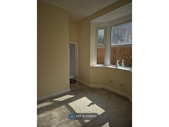 1 Bedroom Flat To Rent In Gillott Road, Birmingham, B16