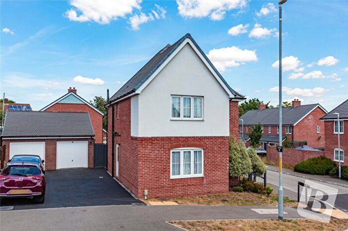 3 Bedroom Detached House For Sale In Barley Drive, Gravesend, Kent, DA11