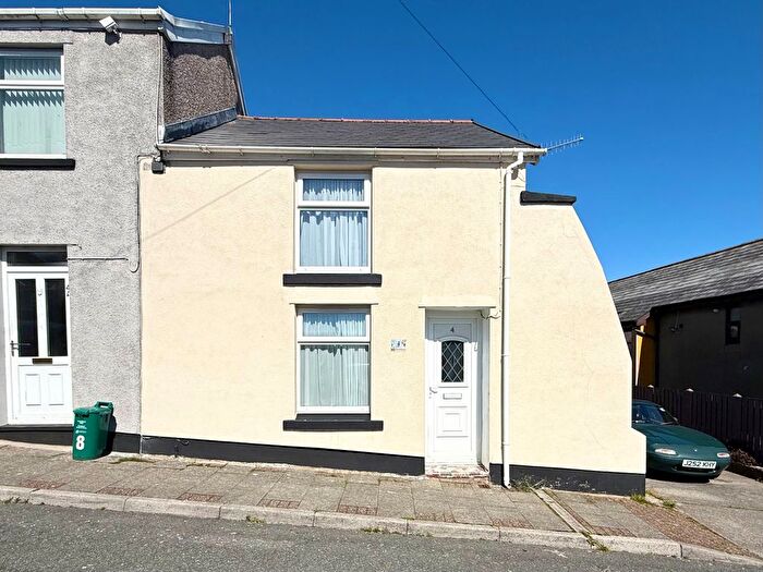 2 Bedroom End Of Terrace House For Sale In Bedford Street, Aberaman, Aberdare, Rhondda Cynon Taf, CF44