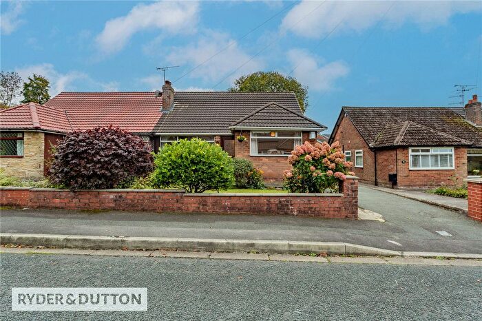 3 Bedroom Semi Detached Bungalow For Sale In Jordan Avenue, Shaw, Oldham, Greater Manchester, OL2