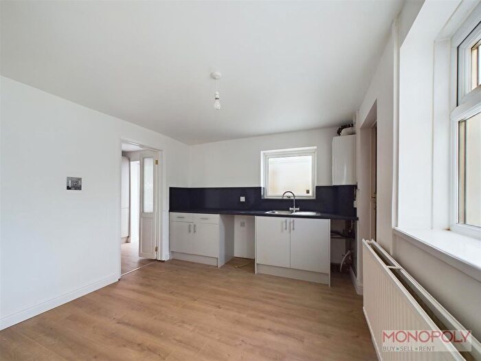 3 Bedroom End Of Terrace House For Sale In Plas Madoc, Overton, Wrexham, LL13