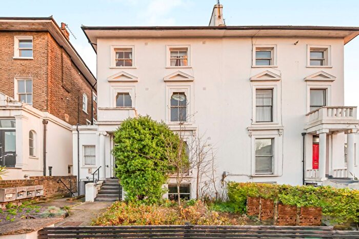 1 Bedroom Flat For Sale In Camden Road, Tufnell Park, NW1