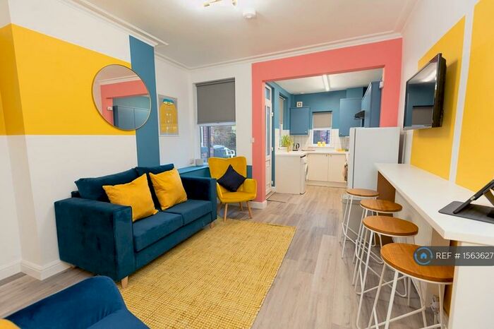 5 Bedroom Terraced House To Rent In Denham Road, Sheffield, S11