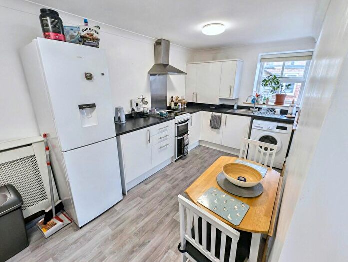 2 Bedroom Apartment For Sale In Tynedale Terrace, Hexham, Northumberland, NE46