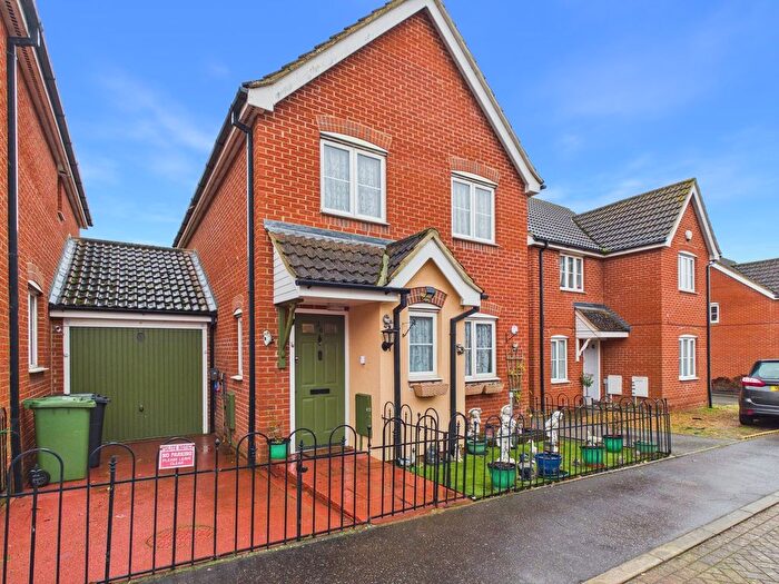 3 Bedroom Detached House For Sale In Mallard End, Downham Market, PE38