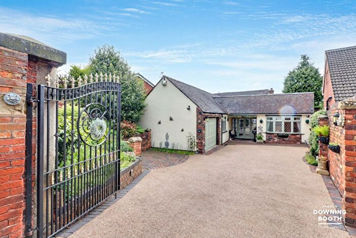 5 Bedroom Bungalow For Sale In Upper St. John Street, Lichfield, WS14