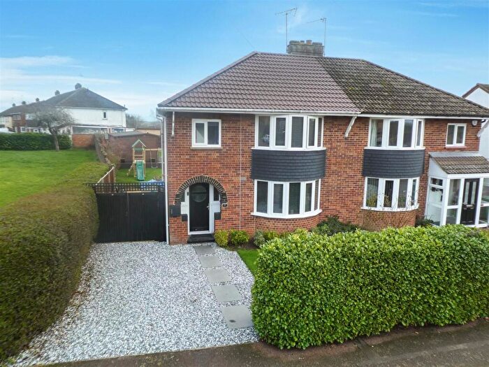 3 Bedroom Semi Detached House For Sale In St. Clements Drive, Bletchley, Milton Keynes, MK3